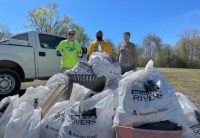 Renew Our Rivers is on of the nation's largest, volunteer-driven cleanup campaigns. (Michael Sznajderman/Alabama News Center)