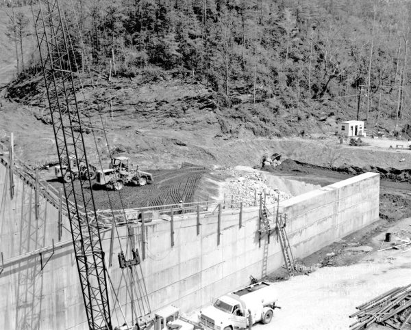 Harris Dam being built.