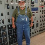 Alabama Power employee at Lay Dam